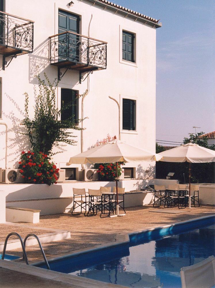 Spetses Retreat Accommodation المظهر الخارجي الصورة